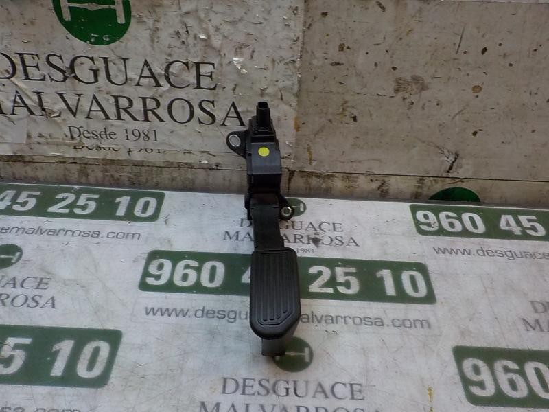 Recambio de potenciometro pedal para toyota rav 4 2.0 d-4d cat referencia OEM IAM 781100W040 781100W040 