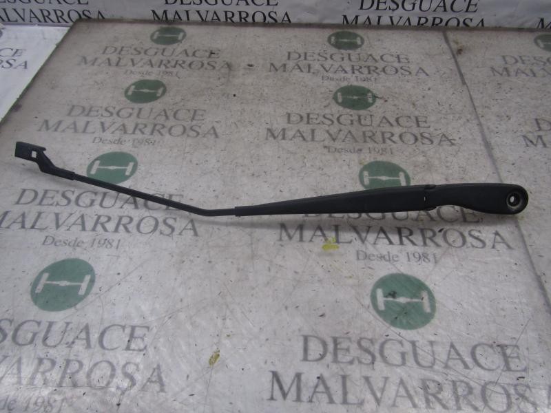 Recambio de brazo limpia delantero derecho para volvo v50 familiar 1.6 d kinetic referencia OEM IAM 31253997  