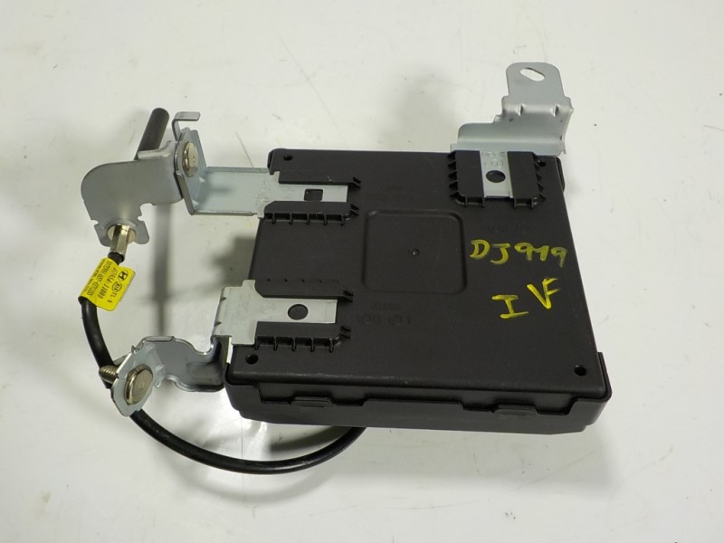 Recambio de modulo electronico para hyundai tucson 1.7 crdi cat referencia OEM IAM 95400D7BB0 95400D7BB0 116RA003004