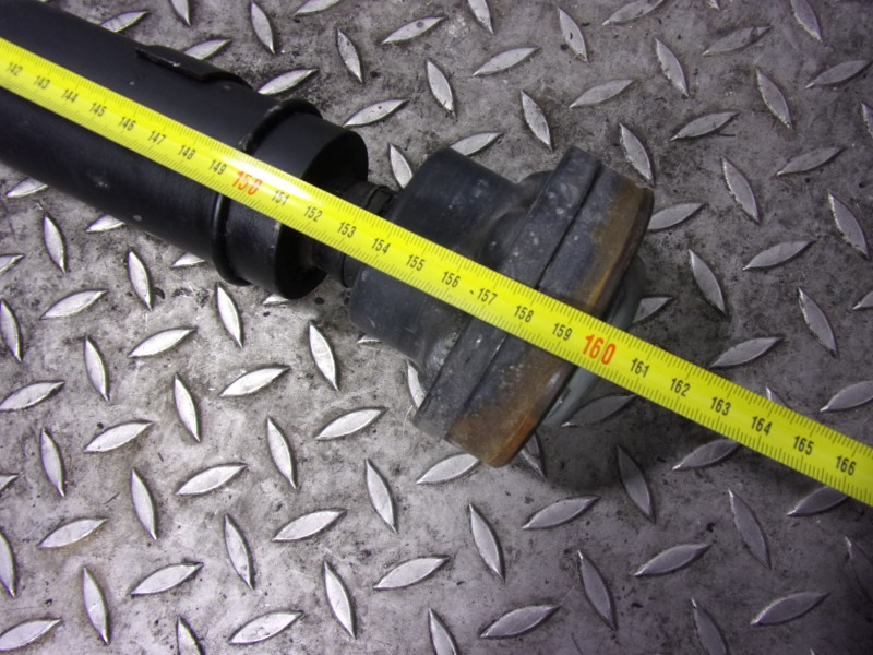 Recambio de transmision central para bmw serie 5 berlina (e60) 3.0 24v cat referencia OEM IAM 26107573575 7529968 