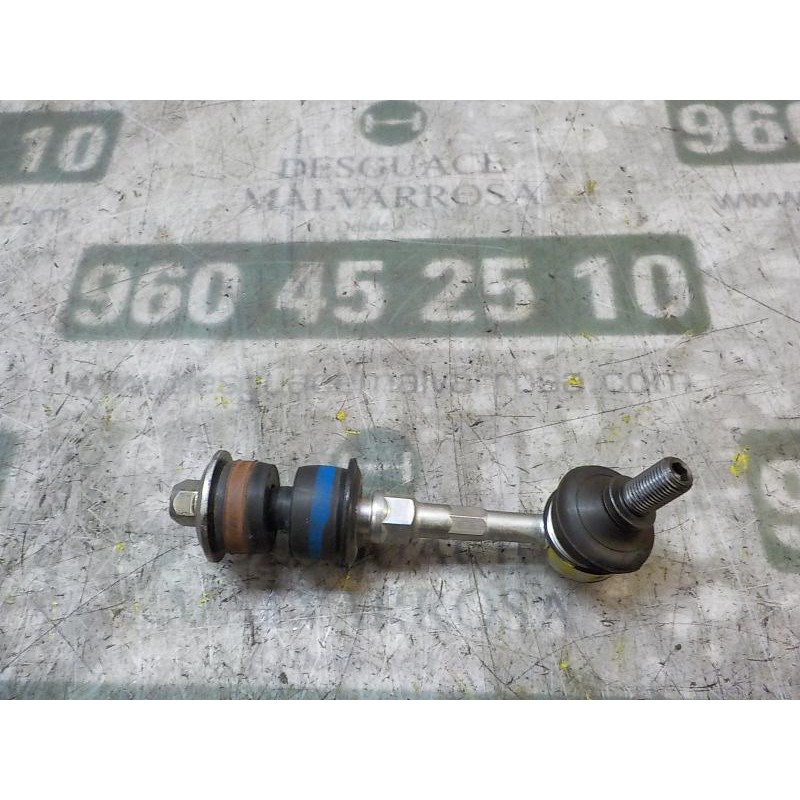 Recambio de tirante trasero derecho para toyota rav 4 2.0 d-4d cat referencia OEM IAM 4883042022  