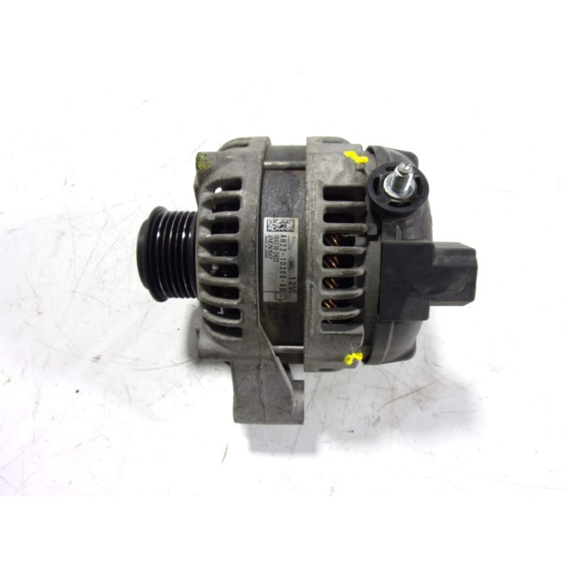 Recambio de alternador para land rover discovery 4 tdv6 se referencia OEM IAM LR013847 AH2210300AD 