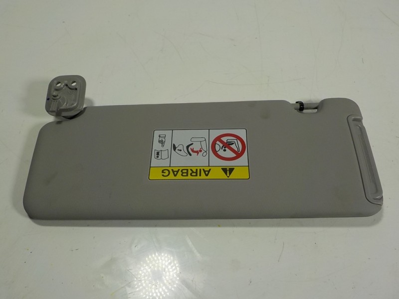 Recambio de parasol derecho para hyundai tucson 1.7 crdi cat referencia OEM IAM 85202D3010TTX  