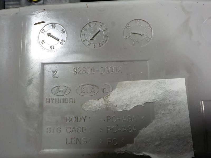 Recambio de piloto interior para hyundai tucson 1.7 crdi cat referencia OEM IAM 92800D3000TTX 92800D300X 