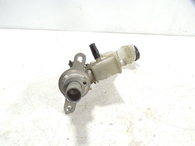 Recambio de bomba freno para nissan qashqai (j10) acenta referencia OEM IAM 46010JD90A  