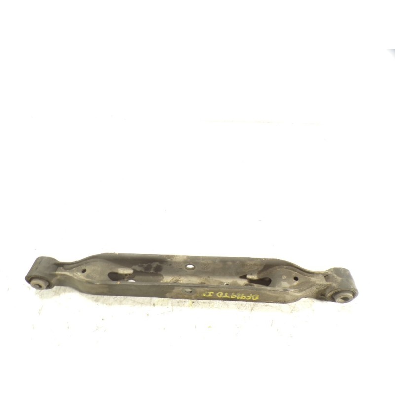 Recambio de brazo suspension inferior trasero derecho para nissan qashqai (j10) acenta referencia OEM IAM 55110JD000  