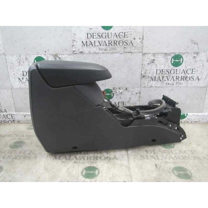 Recambio de apoyabrazos central para ford c-max (cb3) 1.6 tdci cat referencia OEM IAM 1530606  