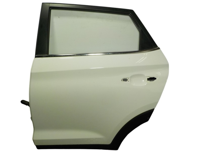 Recambio de puerta trasera izquierda para hyundai tucson 1.7 crdi cat referencia OEM IAM 77003D7000  