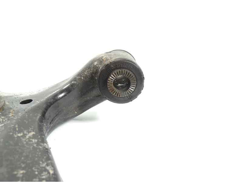 Recambio de brazo suspension inferior delantero izquierdo para toyota auris 1.8 16v cat (híbrido) referencia OEM IAM   