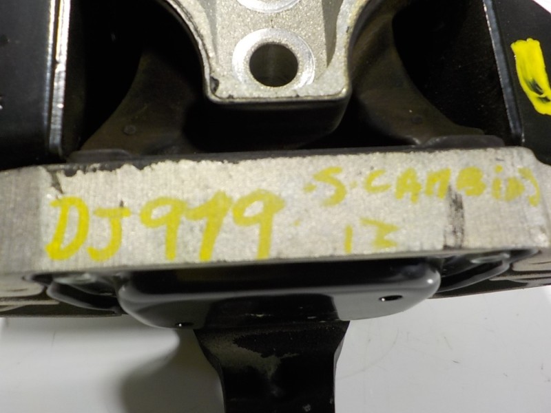 Recambio de soporte cambio para hyundai tucson 1.7 crdi cat referencia OEM IAM 21830D3200 21830D3200 