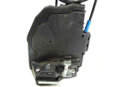 Recambio de cerradura puerta trasera derecha para toyota auris 1.8 16v cat (híbrido) referencia OEM IAM    2