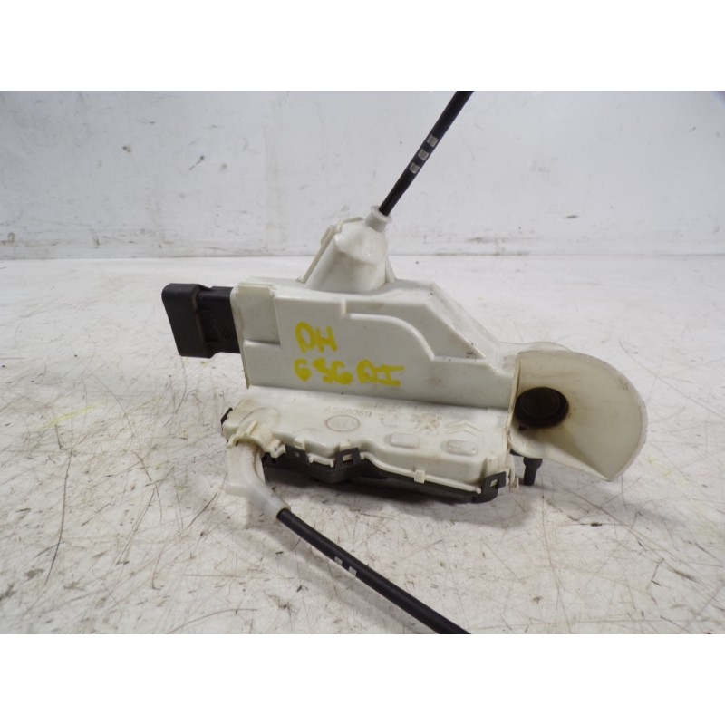 Recambio de cerradura puerta delantera izquierda para peugeot 3008 1.6 blue-hdi fap referencia OEM IAM 9800623180 006231 