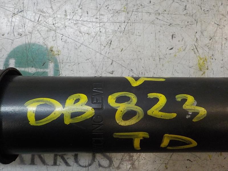 Recambio de amortiguador trasero derecho para renault megane iii berlina 5 p expression referencia OEM IAM   