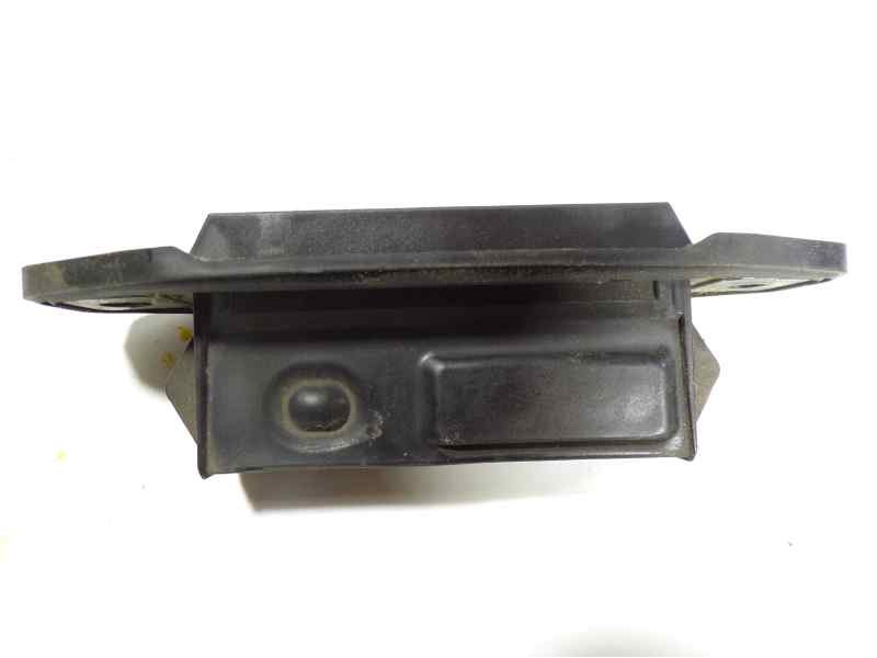 Recambio de maneta porton para toyota auris 1.8 16v cat (híbrido) referencia OEM IAM   