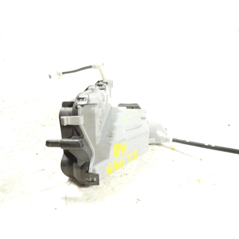 Recambio de cerradura puerta trasera izquierda para peugeot 3008 1.6 blue-hdi fap referencia OEM IAM 9800623780 006237 