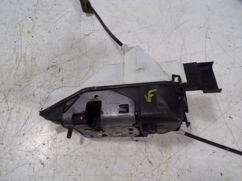 Recambio de cerradura puerta trasera izquierda para peugeot 3008 1.6 blue-hdi fap referencia OEM IAM 9800623780 006237 