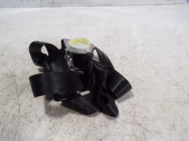 Recambio de cinturon seguridad trasero izquierdo para peugeot 3008 1.6 blue-hdi fap referencia OEM IAM 8975HY  