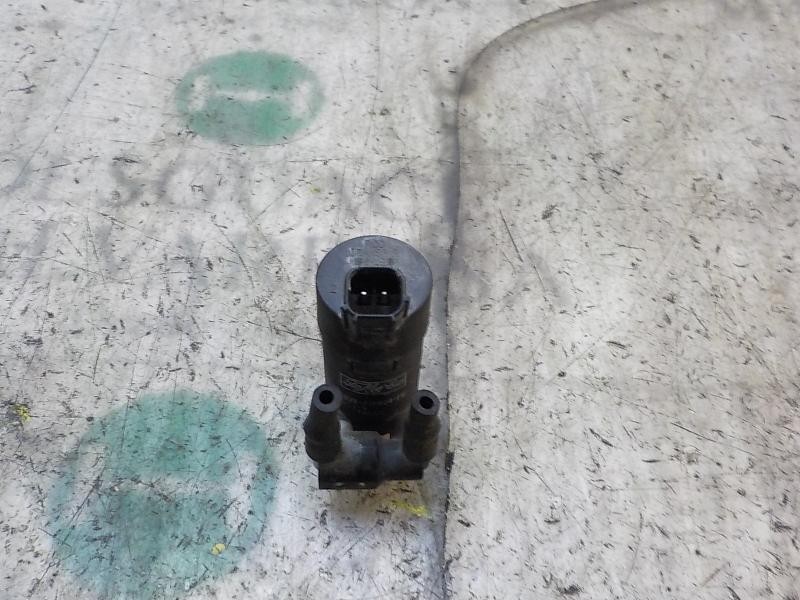 Recambio de bomba limpia para ford focus lim. (cb4) 1.6 tdci cat referencia OEM IAM 1355124  