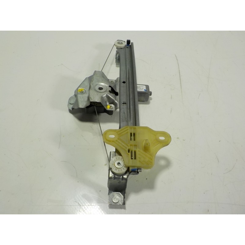 Recambio de elevalunas trasero izquierdo para renault captur 1.2 tce energy referencia OEM IAM 827012973R 12800147201D 9030351B