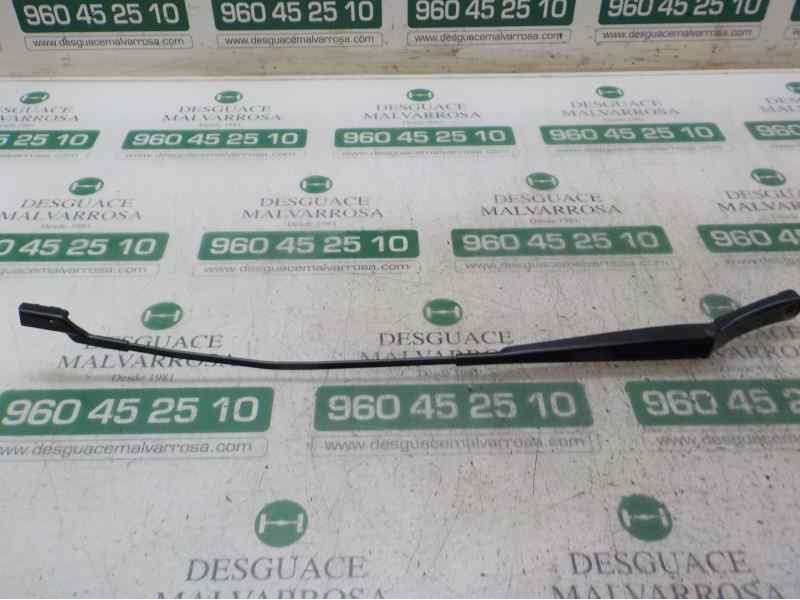 Recambio de brazo limpia delantero derecho para seat leon st (5f8) style referencia OEM IAM 5F1955410  