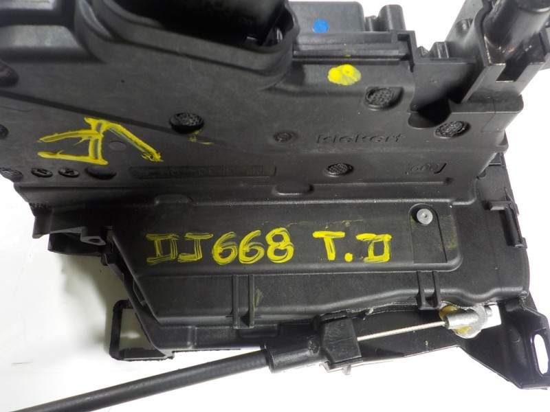 Recambio de cerradura puerta trasera derecha para renault captur 1.2 tce energy referencia OEM IAM 805027072R 805027072R 
