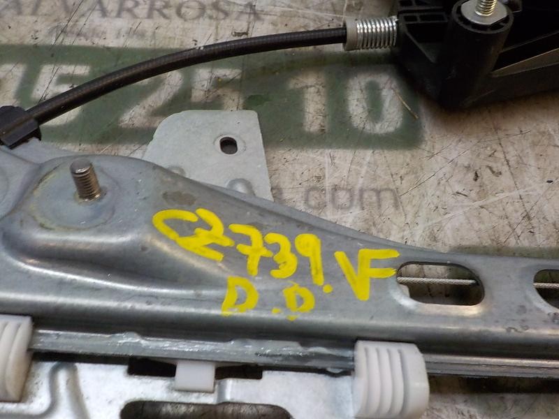 Recambio de elevalunas delantero derecho para toyota aygo 1.0 cat referencia OEM IAM 698100H031  