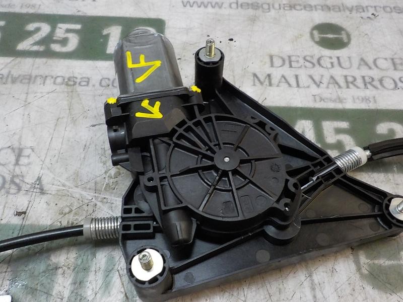 Recambio de elevalunas delantero derecho para toyota aygo 1.0 cat referencia OEM IAM 698100H031  
