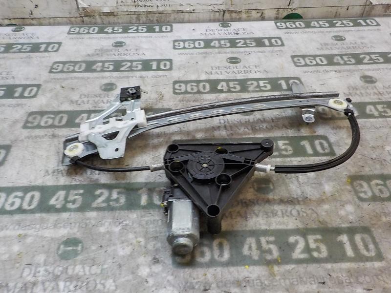 Recambio de elevalunas delantero derecho para toyota aygo 1.0 cat referencia OEM IAM 698100H031  