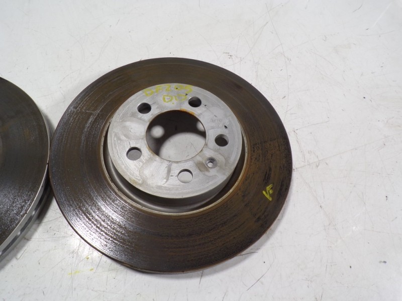Recambio de disco freno delantero para audi a1 sportback (gba) 1.0 tfsi referencia OEM IAM 2Q0615301H  