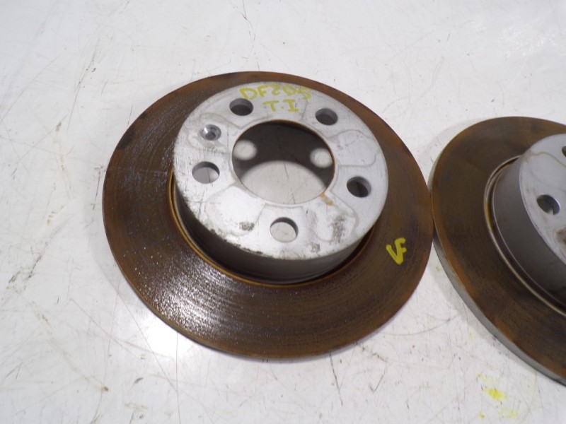 Recambio de disco freno trasero para audi a1 sportback (gba) 1.0 tfsi referencia OEM IAM 2Q0615601H  