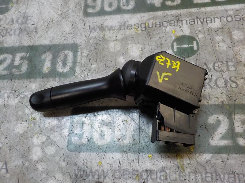 Recambio de mando limpia para toyota aygo 1.0 cat referencia OEM IAM 846520H020  