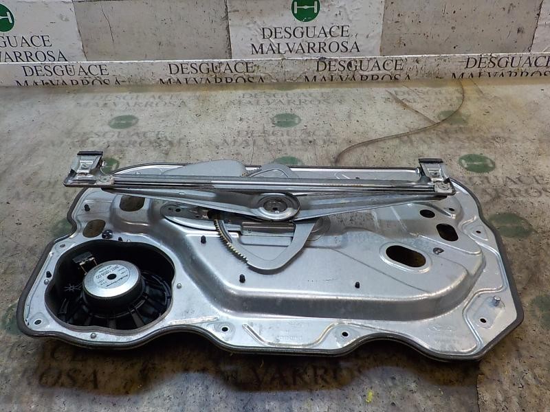 Recambio de elevalunas delantero izquierdo para ford focus lim. (cb4) 1.6 tdci cat referencia OEM IAM 1738645  