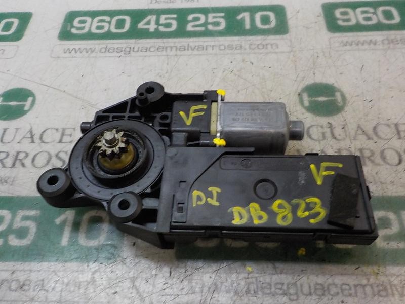 Recambio de motor elevalunas delantero izquierdo para renault megane iii berlina 5 p expression referencia OEM IAM   