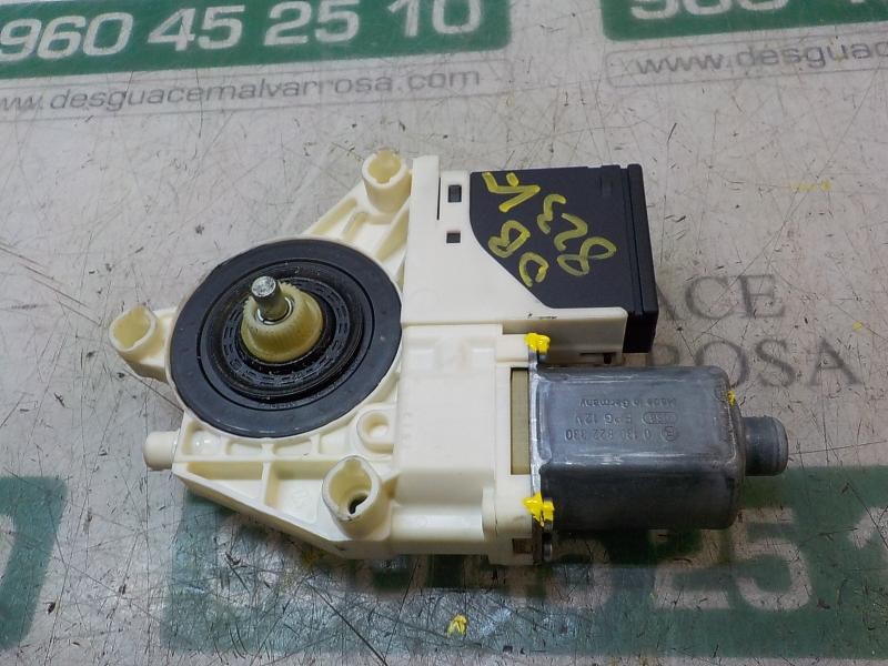 Recambio de motor elevalunas trasero izquierdo para renault megane iii berlina 5 p expression referencia OEM IAM   