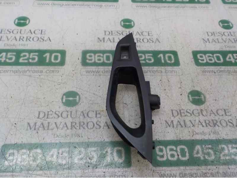 Recambio de mando elevalunas trasero derecho para seat leon st (5f8) style referencia OEM IAM 5G0959855AWHS  