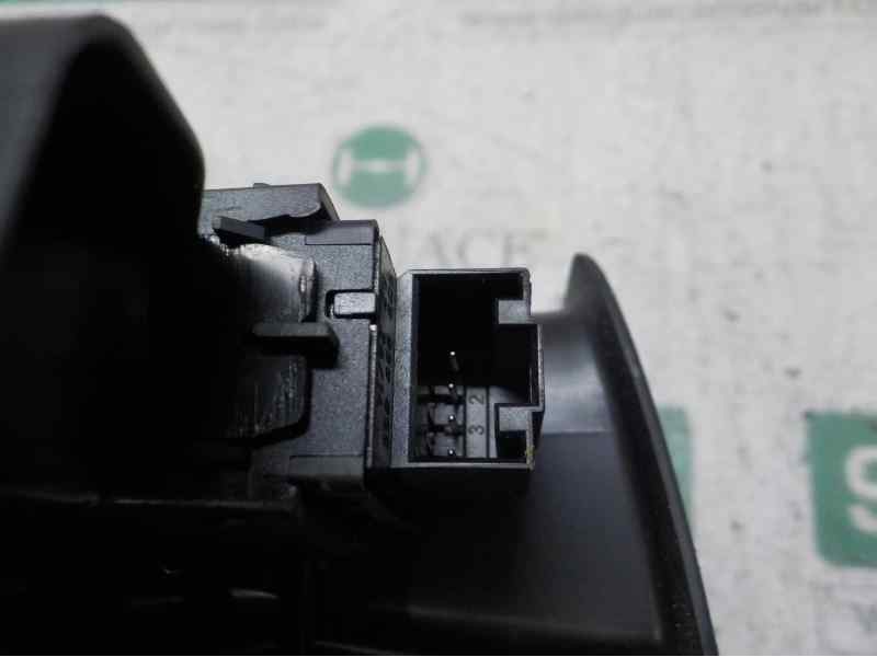 Recambio de mando elevalunas trasero derecho para seat leon st (5f8) style referencia OEM IAM 5G0959855AWHS  