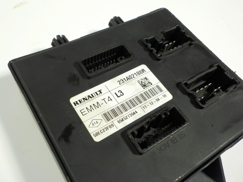 Recambio de modulo electronico para renault captur 1.2 tce energy referencia OEM IAM 231A02188R 231A02188R 6545273644
