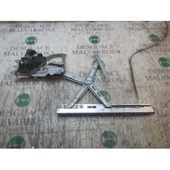 ELEVALUNAS DELANTERO DERECHO 