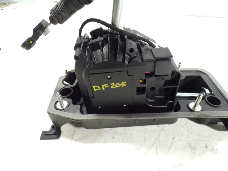 Recambio de palanca cambio para audi a1 sportback (gba) 1.0 tfsi referencia OEM IAM 2Q2713023AQ 2Q2713023AQ 