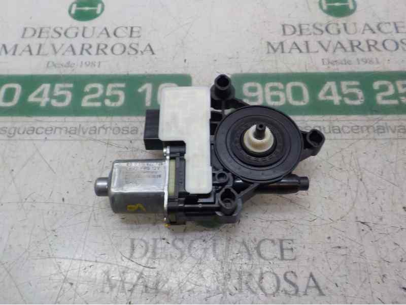 Recambio de motor elevalunas trasero izquierdo para seat leon st (5f8) style referencia OEM IAM 5Q0959811ASE1 5Q0959811A 
