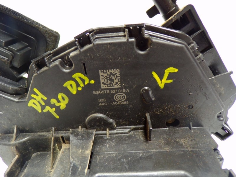 Recambio de cerradura puerta delantera derecha para seat arona 1.0 tsi referencia OEM IAM 5TB837016A 5TB837016A 