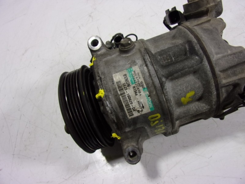 Recambio de compresor aire acondicionado para land rover discovery 4 tdv6 se referencia OEM IAM LR013934 9X2319D629DA 