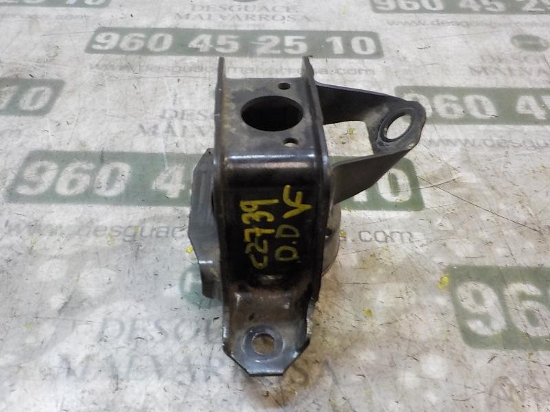 Recambio de soporte motor derecho para toyota aygo 1.0 cat referencia OEM IAM 123050Q031  