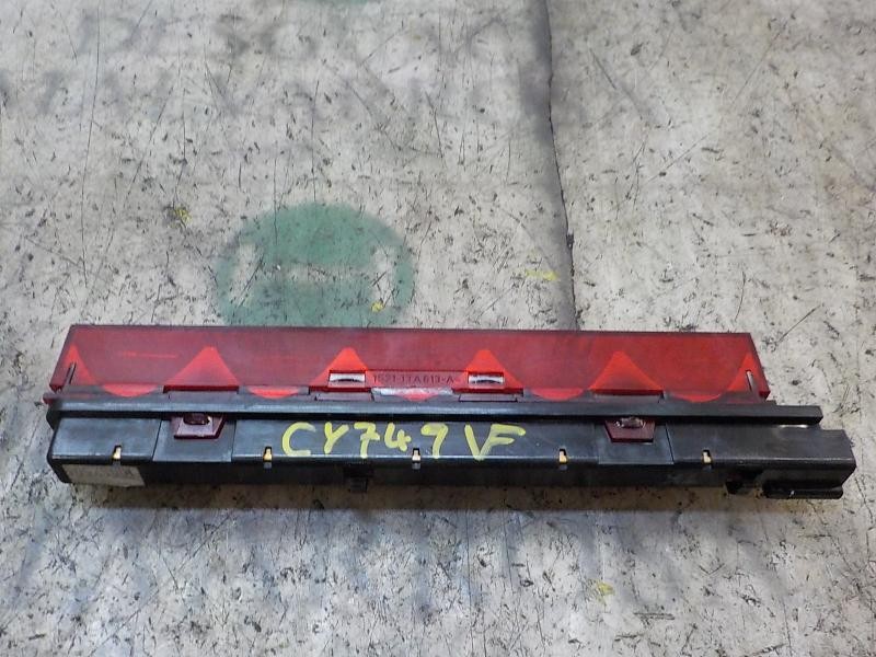 Recambio de piloto trasero central para ford focus lim. (cb4) 1.6 tdci cat referencia OEM IAM 1151768  