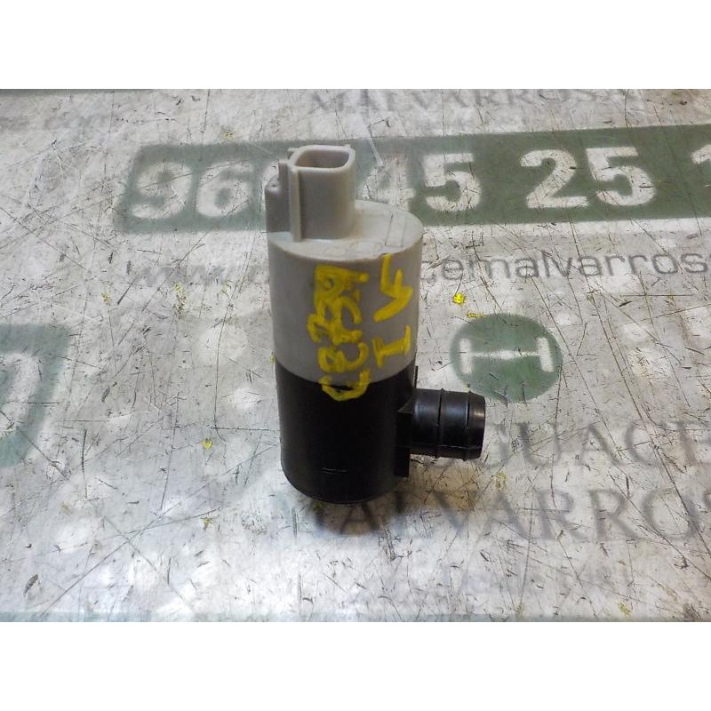 Recambio de bomba limpia para toyota aygo 1.0 cat referencia OEM IAM 8533002030  