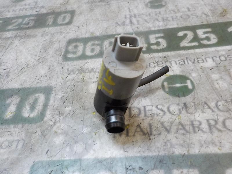 Recambio de bomba limpia para toyota aygo 1.0 cat referencia OEM IAM 8533002030  