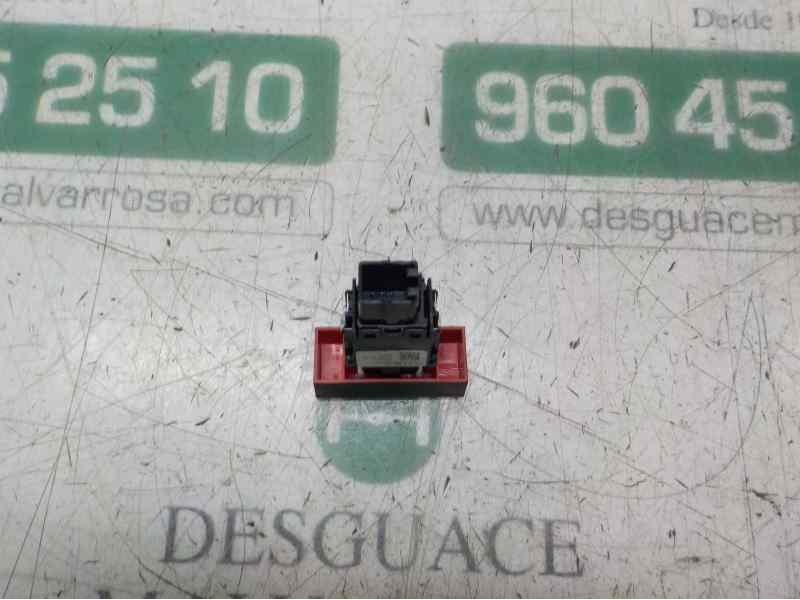 Recambio de warning para seat leon st (5f8) style referencia OEM IAM 5F09532351QB 5F0953235 