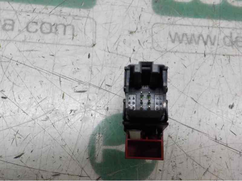 Recambio de warning para seat leon st (5f8) style referencia OEM IAM 5F09532351QB 5F0953235 