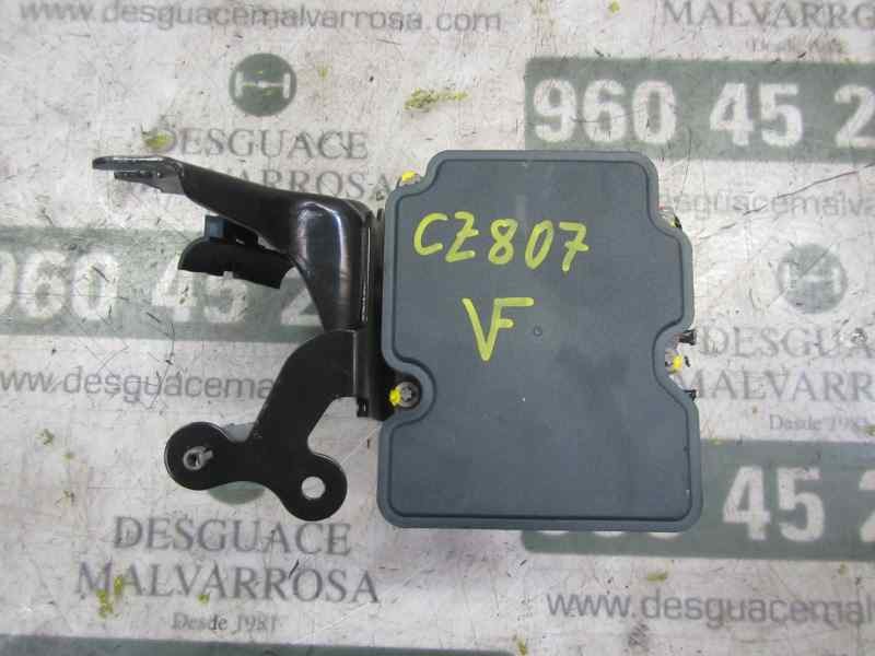 Recambio de abs para toyota verso 1.6 16v cat referencia OEM IAM 440500F120 445400F100 