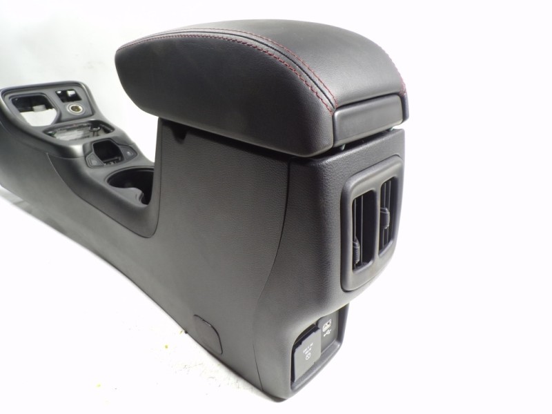 Recambio de apoyabrazos central para jeep compass ii 2.0 m-jet cat referencia OEM IAM   